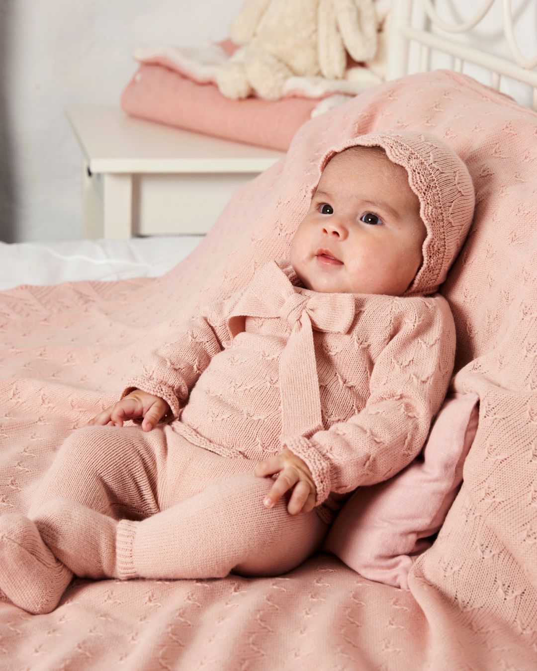 Primera Puesta Uves Lazo Rosa Empolvado - Colección Larina Juliana