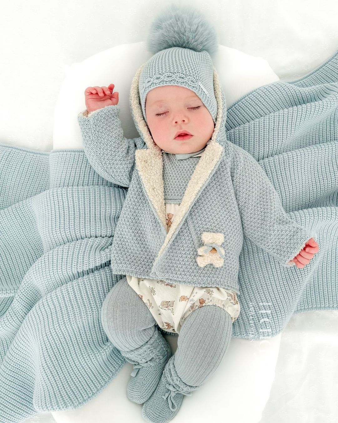 Trenka Teddy Celeste Empolvado 🧸 Ositos Tiny Bear - Pangasa Baby