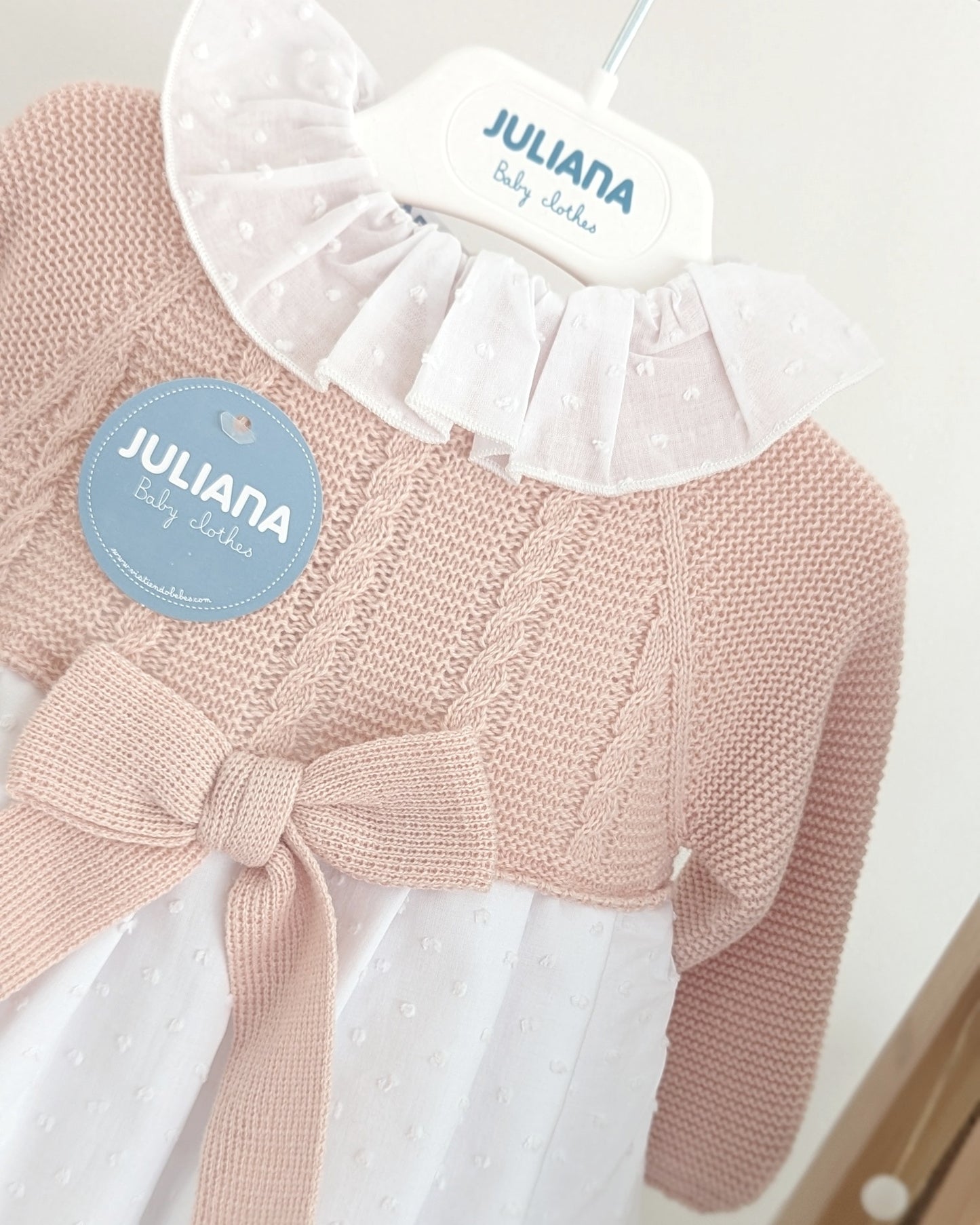 Faldon Plumeti Rosa Palo - Coleccion Acuarela de Juliana